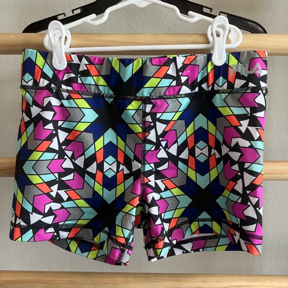 Lot of 11 Fila running shorts! - Picture 9 of 14